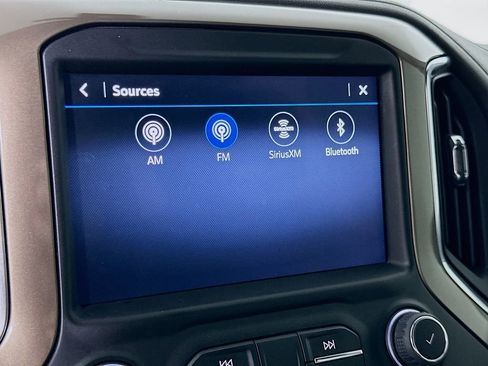 Used 2022 Chevrolet Silverado 3500 High Country image 28