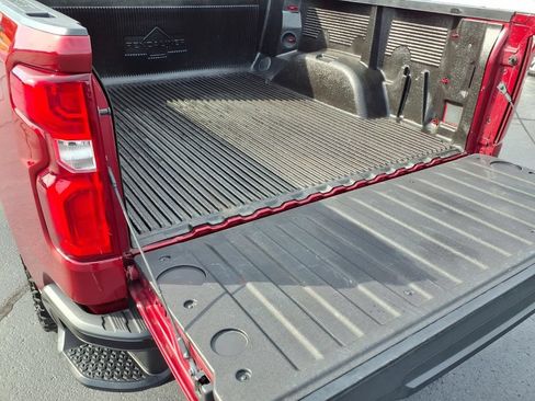 Used 2020 Chevrolet Silverado 1500 LT Trail Boss AWD/4WD image 29