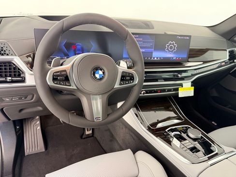 New 2026 BMW X5 sDrive40i w/ M Sport Package RWD image 4