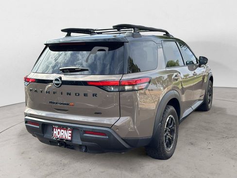 Used 2024 Nissan Pathfinder Rock Creek AWD/4WD image 5