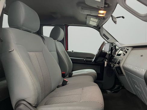 Used 2012 Ford F350 XLT w/ Snow Plow Prep Pkg AWD/4WD image 25