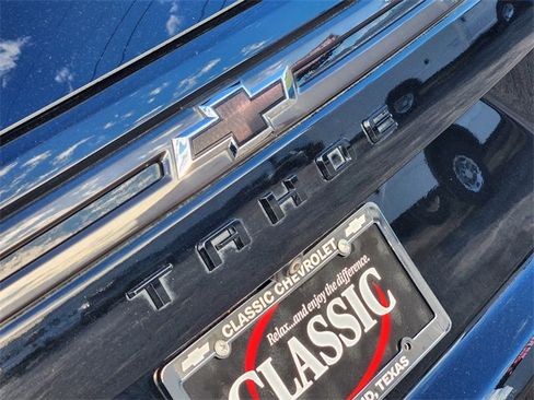 Used 2021 Chevrolet Tahoe Z71 image 12