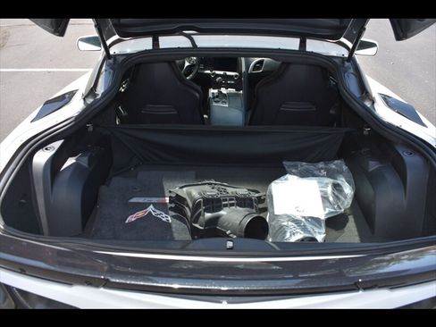 Used 2017 Chevrolet Corvette Z06 RWD image 22