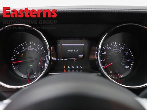 Used 2017 Ford Mustang Coupe RWD image 17