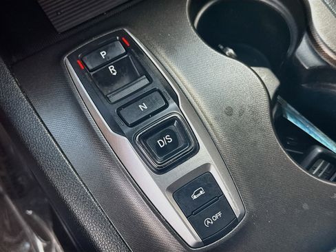 Certified 2022 Honda Pilot TrailSport image 16