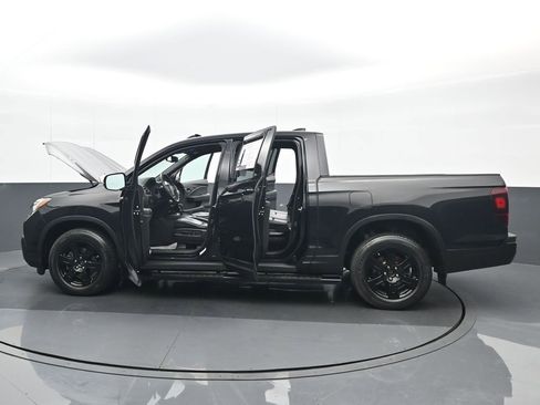 Used 2018 Honda Ridgeline Black Edition image 26