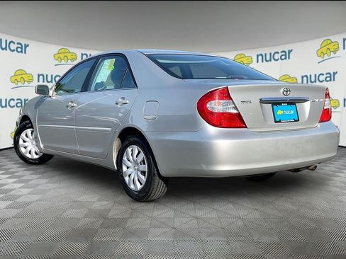 Used 2004 Toyota Camry LE FWD image 4