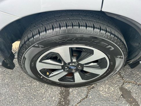 Used 2017 Subaru Forester 2.5i Limited image 20