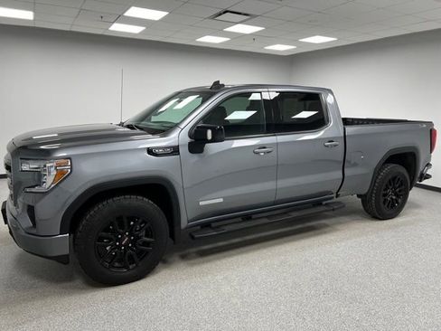 Used 2022 GMC Sierra 1500 Elevation w/ Preferred Package image 6