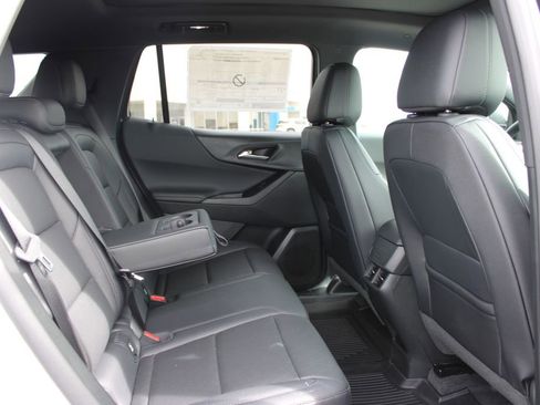 New 2026 Chevrolet Equinox LT image 30