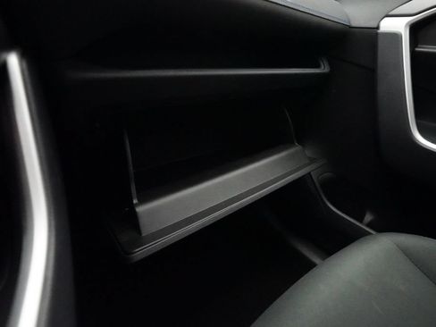 Used 2025 Toyota RAV4 SE AWD/4WD image 29