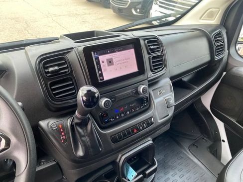 Used 2023 RAM ProMaster 2500 FWD image 12