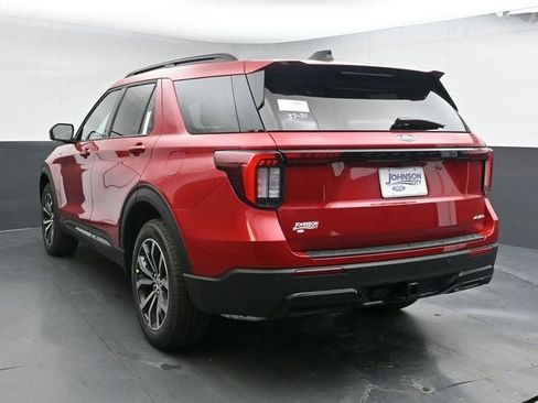 New 2026 Ford Explorer ST-Line AWD/4WD image 8
