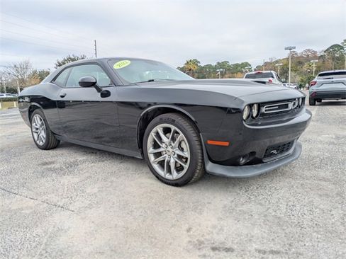 Used 2022 Dodge Challenger GT image 2