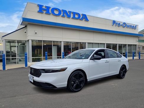 Used 2023 Honda Accord Sport image 1