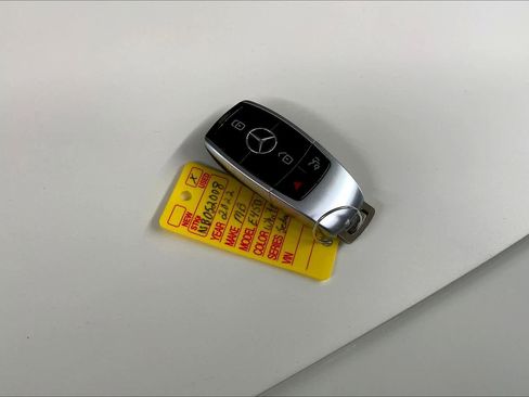 Used 2022 Mercedes-Benz E 450 4MATIC Sedan image 14