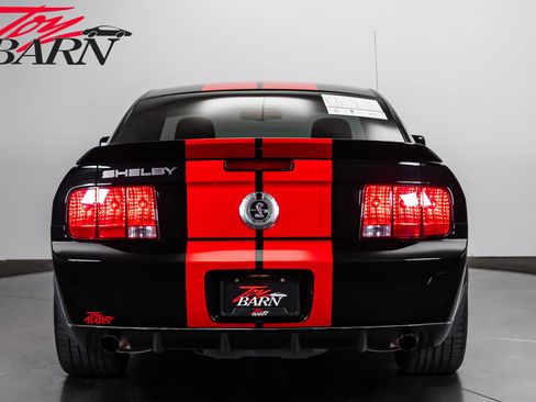Used 2009 Ford Mustang Shelby GT500 RWD image 4