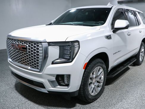 Used 2023 GMC Yukon Denali AWD/4WD image 37