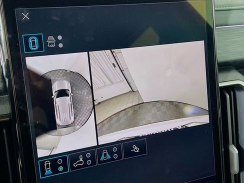 New 2026 GMC Acadia AT4 w/ Super Cruise Package image 13