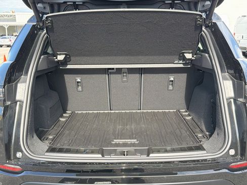 New 2026 Land Rover Range Rover Evoque S AWD/4WD image 11
