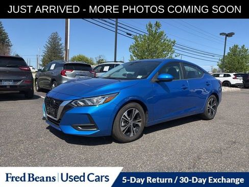 Used 2022 Nissan Sentra SV w/ All-Weather Package FWD image 3