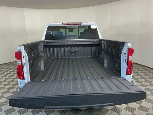 New 2026 Chevrolet Silverado 1500 LTZ w/ LTZ Premium Package AWD/4WD image 11
