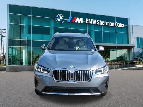 Used 2024 BMW X3 sDrive30i w/ Convenience Package RWD image 2