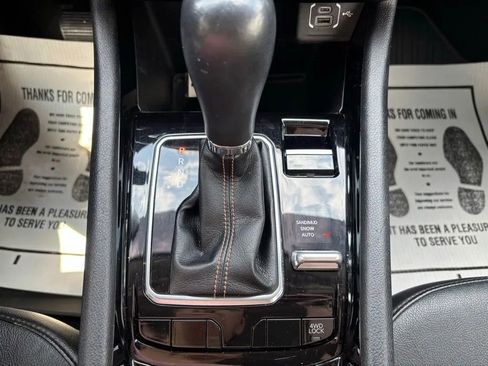 Used 2022 Jeep Compass Limited AWD/4WD image 18