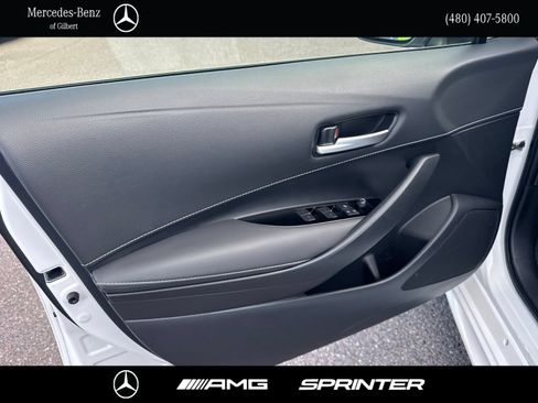 Used 2022 Toyota Corolla SE w/ Carpet Mat Package (TMS) FWD image 11