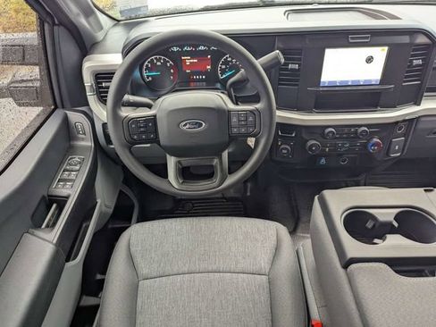 New 2026 Ford F350 XL AWD/4WD image 15