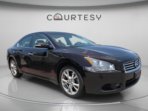 Used 2013 Nissan Maxima 3.5 SV w/ Premium Pkg image 3