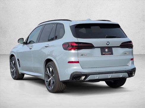 New 2026 BMW X5 xDrive50e w/ Executive Package image 9