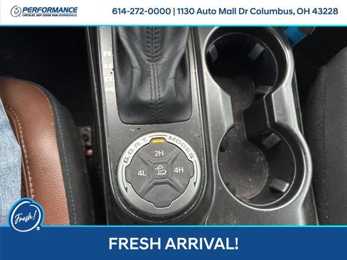 Used 2023 Ford Bronco Outer Banks image 24