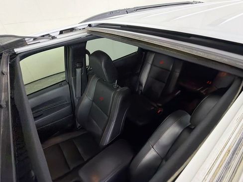 Used 2023 Dodge Durango R/T RWD image 17