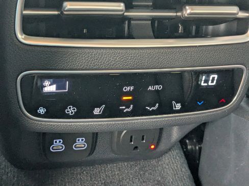 New 2026 Genesis GV70 3.5T Sport Prestige AWD/4WD image 15