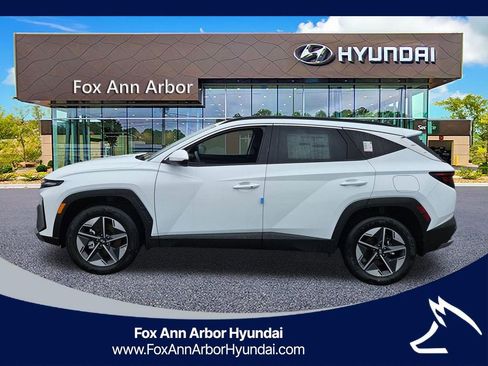 New 2026 Hyundai Tucson SEL image 2