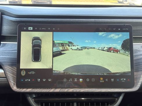 Used 2024 Rivian R1S Adventure AWD/4WD image 19