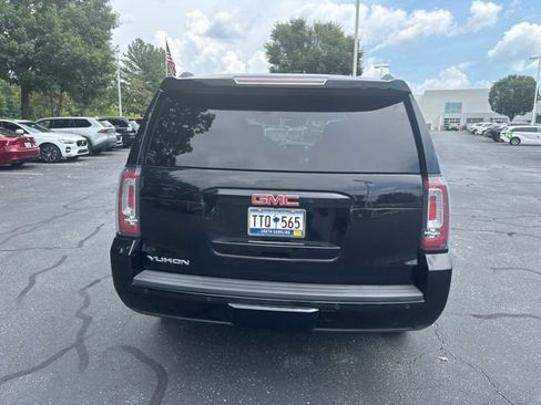 Used 2019 GMC Yukon SLT AWD/4WD image 5