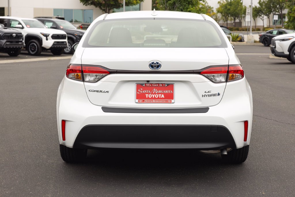 New 2027 Toyota Corolla LE w/ LE Premium Package FWD image 5