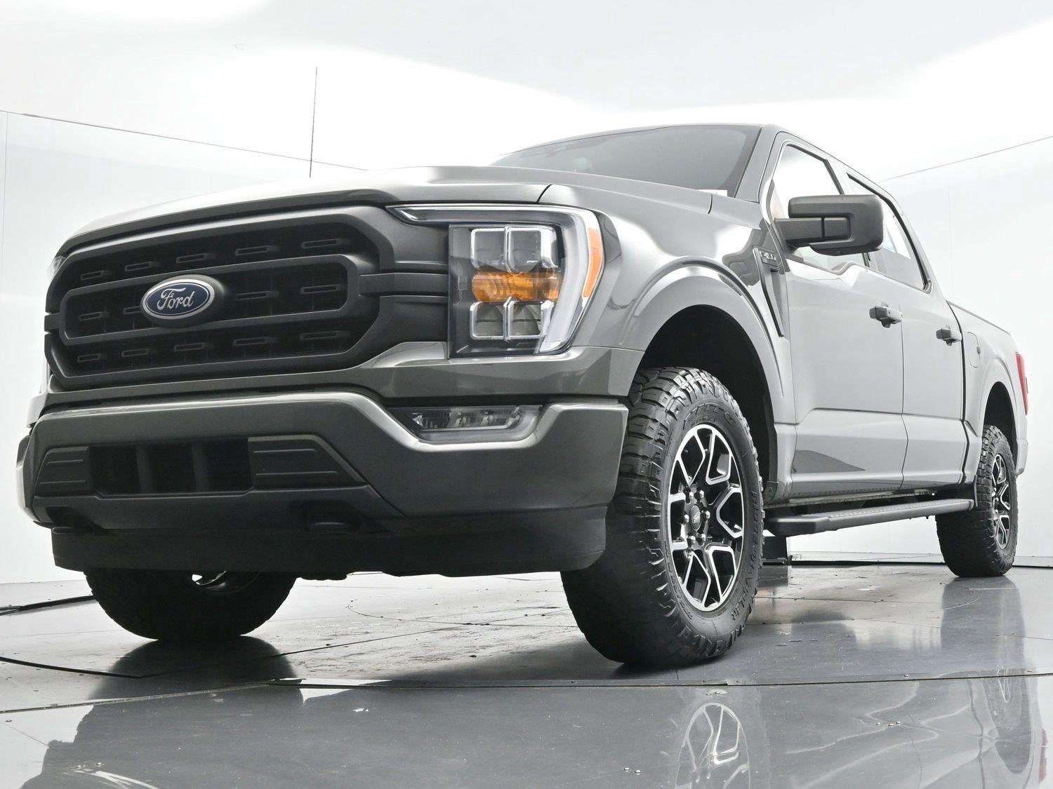 Used 2021 Ford F150 XLT w/ Equipment Group 302A High AWD/4WD image 43