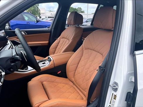 New 2026 BMW X5 xDrive40i AWD/4WD image 8