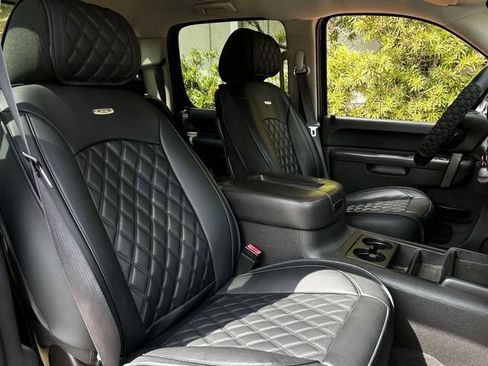 Used 2011 GMC Sierra 1500 SLE w/ Texas Edition RWD image 28