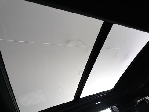 Used 2026 GMC Yukon XL AT4 Ultimate w/ LPO, Illumination Package AWD/4WD image 30