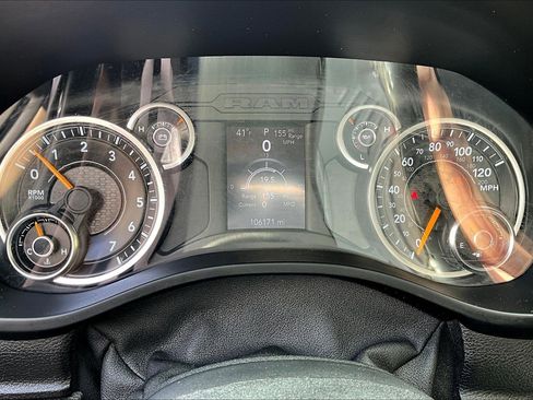 Used 2019 RAM 1500 Big Horn AWD/4WD image 13