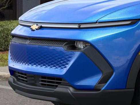 New 2026 Chevrolet Equinox EV LT FWD image 13