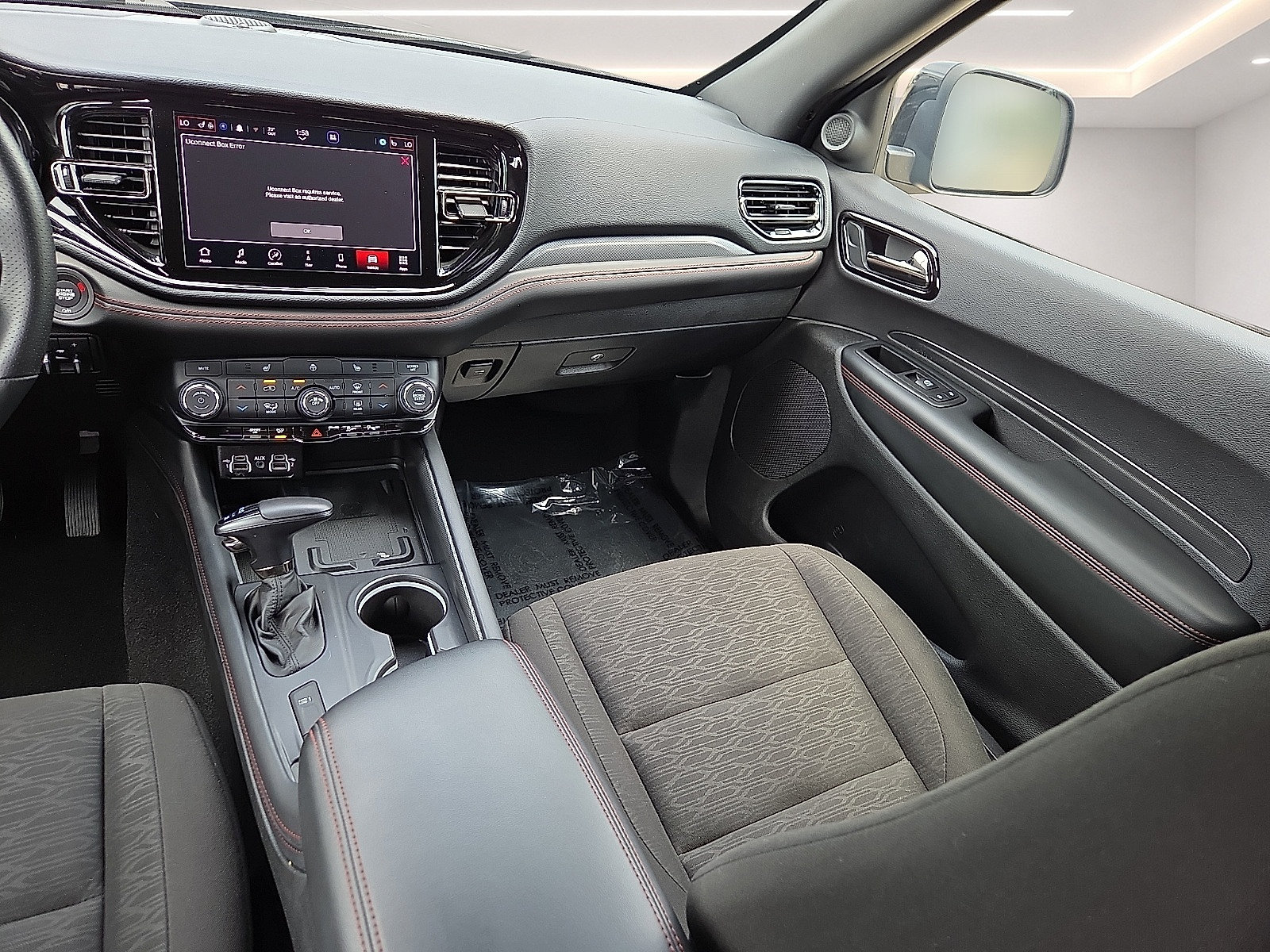 Used 2023 Dodge Durango R/T w/ Blacktop Package AWD/4WD image 13