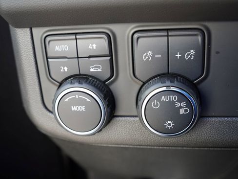 Certified 2023 Chevrolet Tahoe RST image 28