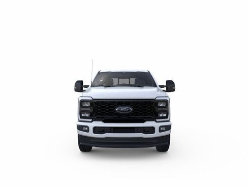 New 2026 Ford F250 Lariat w/ Black Appearance Package image 7