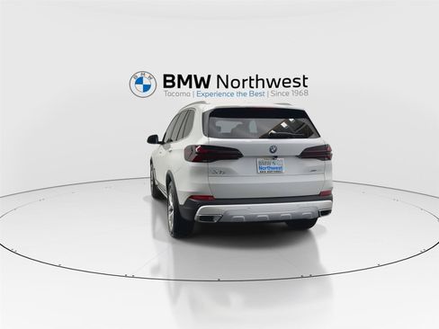 New 2026 BMW X5 xDrive50e AWD/4WD image 13