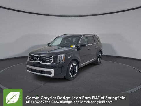 Used 2025 Kia Telluride S AWD/4WD image 6